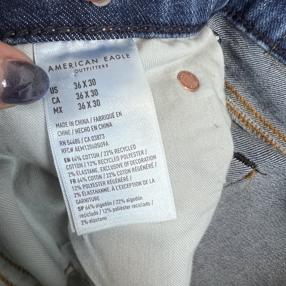 American Eagle Jeans Mens 36x30 Blue Denim Original Bootcut Whisker Casual - Picture 9 of 12